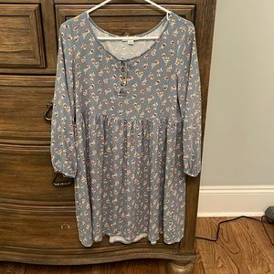 🍂American Eagle blue floral dress.  Size Medium.    Like New